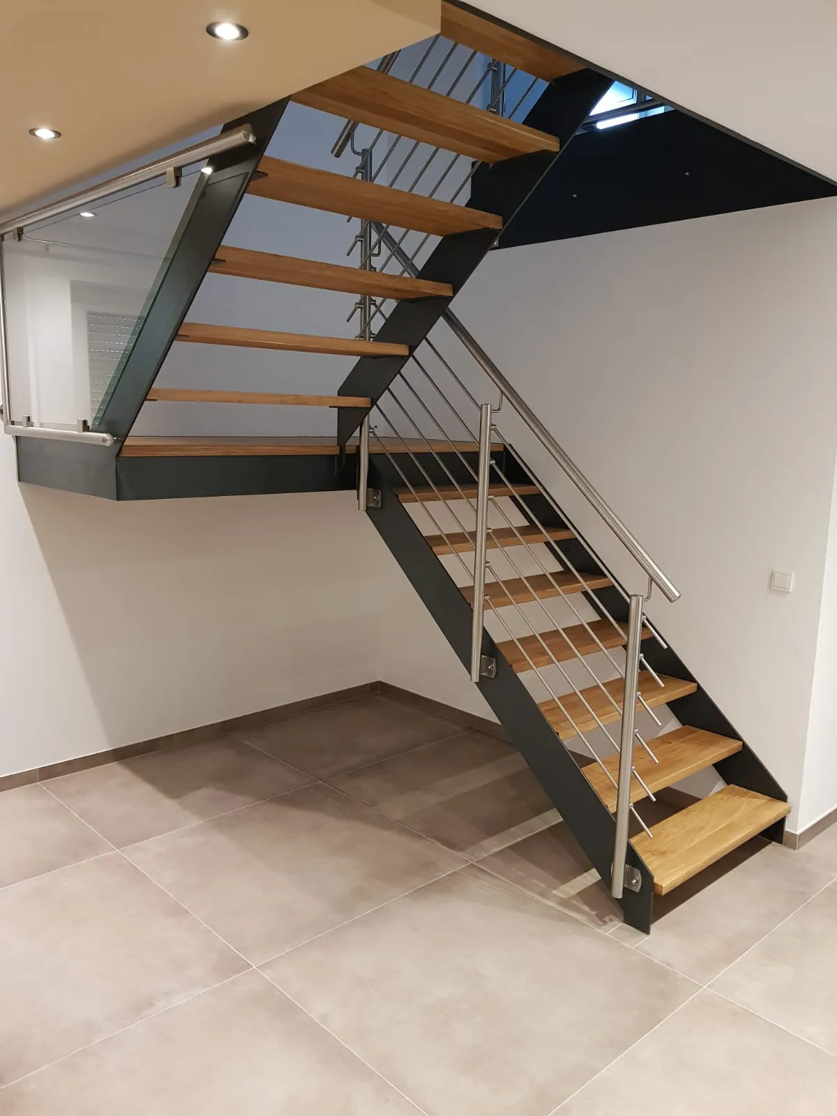 kaufen-gelaender-metallgelaender-treppengelaender-hann